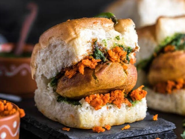 Crispy Vadapav.